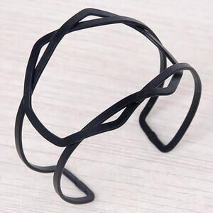 Black Cuff Bracelet | Olympia